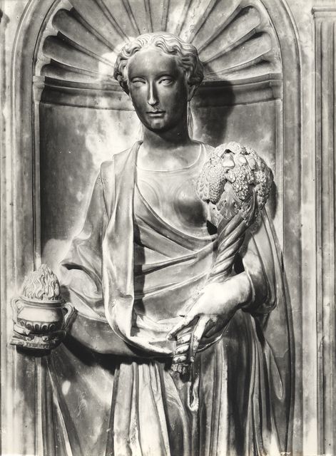 Brogi/ Malenotti, Gino — Michelozzo di Bartolomeo; Bardi Donato - bottega - sec. XV - Allegoria della Carità — particolare